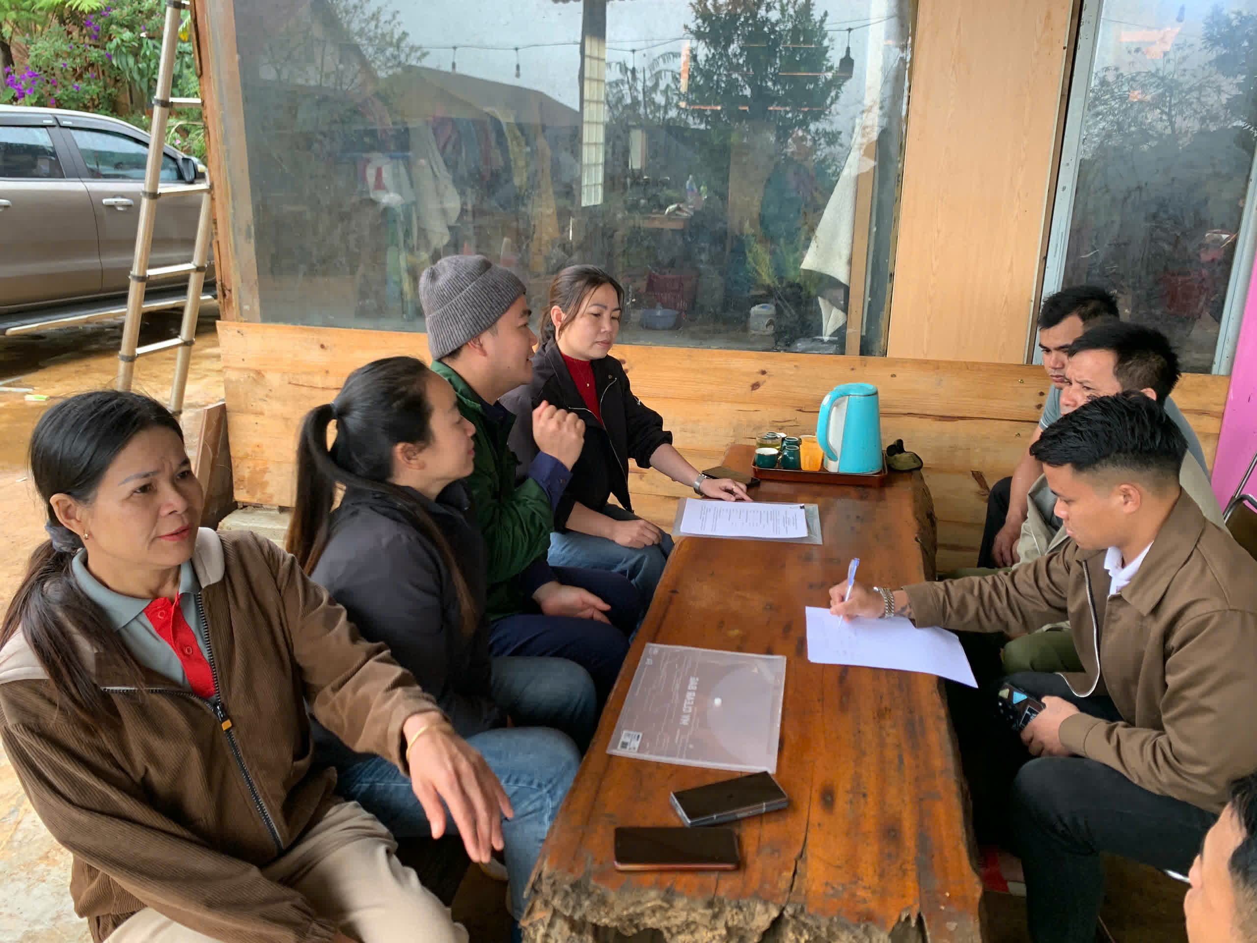 Buổi làm việc giữa Stone Village Coffee Lab và bà con tại Kon Tu Rằng (ảnh 89)