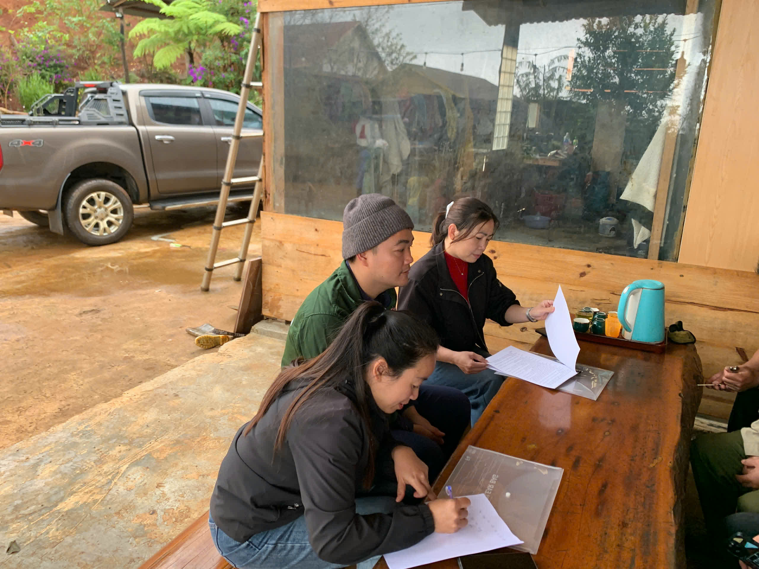 Buổi làm việc giữa Stone Village Coffee Lab và bà con tại Kon Tu Rằng (ảnh 91)
