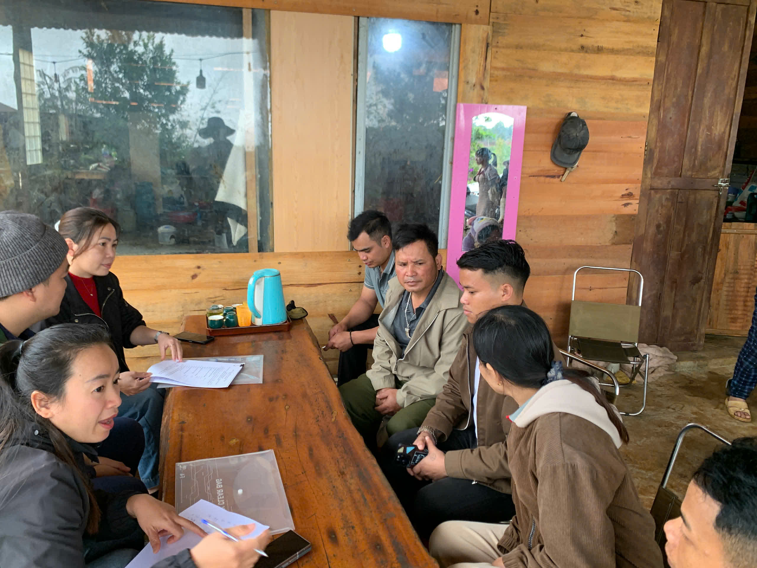 Buổi làm việc giữa Stone Village Coffee Lab và bà con tại Kon Tu Rằng (ảnh 92)