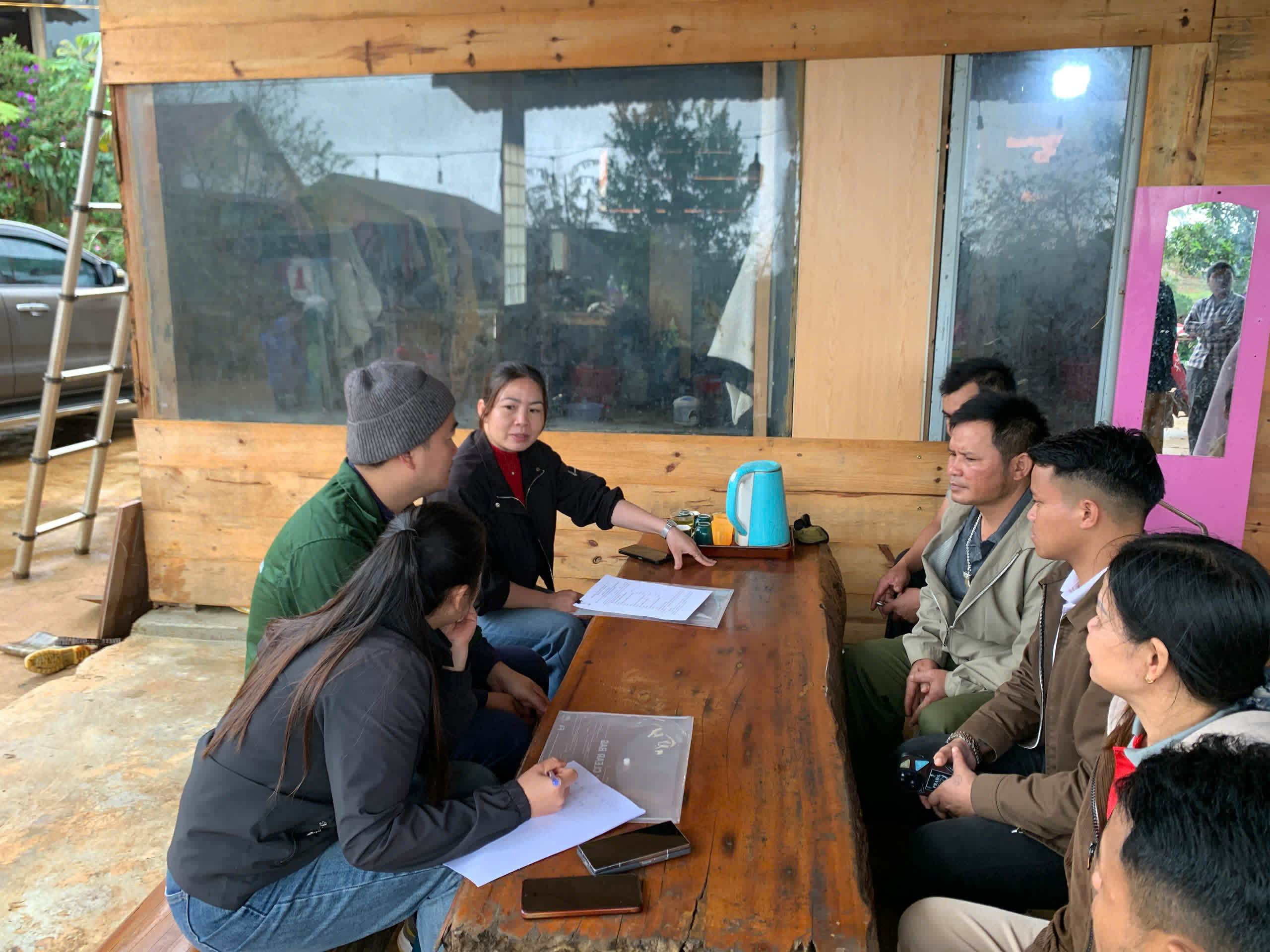 Buổi làm việc giữa Stone Village Coffee Lab và bà con tại Kon Tu Rằng (ảnh 93)