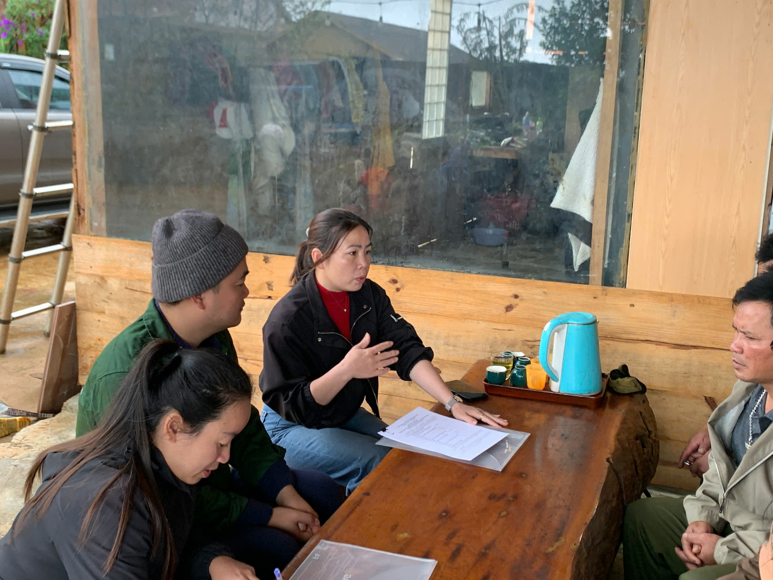 Buổi làm việc giữa Stone Village Coffee Lab và bà con tại Kon Tu Rằng (ảnh 98)