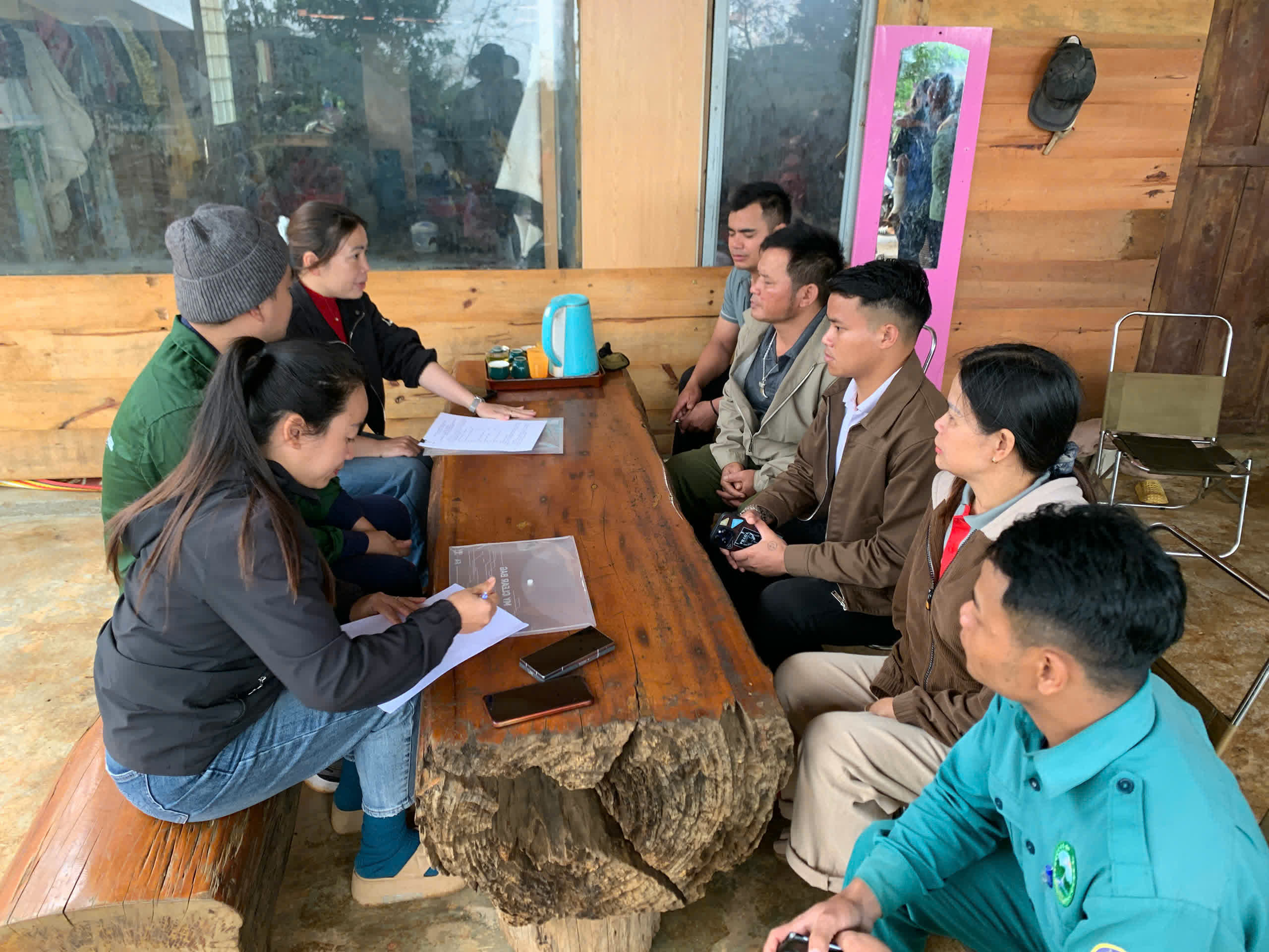 Buổi làm việc giữa Stone Village Coffee Lab và bà con tại Kon Tu Rằng (ảnh 99)