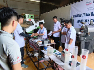 Băng rôn chương trình đào tạo và chứng nhận rang xay chuyên nghiệp SCA tại FRD Coffee