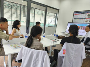 Lớp Sensory tại lab Stone Village Gia Lai